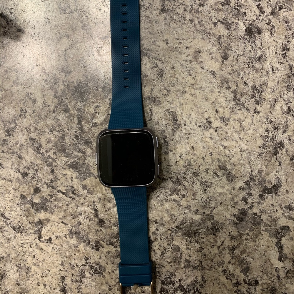 Fitbit Versa Special Edition